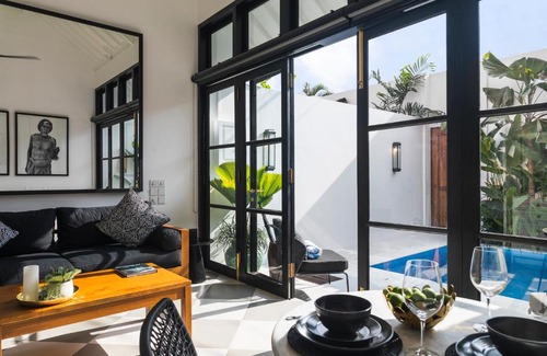 Seminyak Villa | Villa Chino