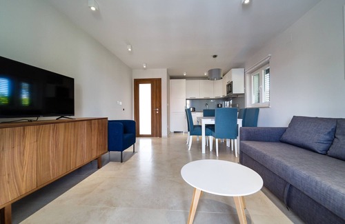 Porat House | Villa Christian with Pool and Sauna