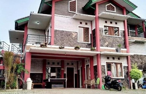 Megamendung Villa | Villa Cindy Cisarua Puncak