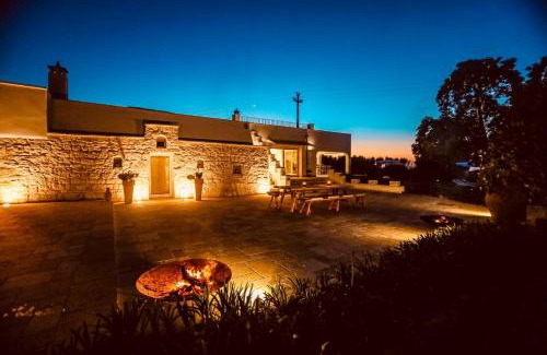 Ostuni Apartment | Villa Clive with Trullo Matto Plus