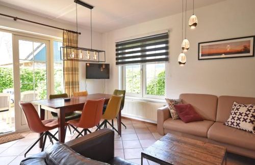Sint Maartensvlotbrug House | Villa close to forest, beach and sea