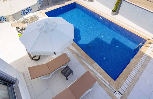 Antalya City Centre Villa | Villa Close to The Land of Legends in Belek-Awz162