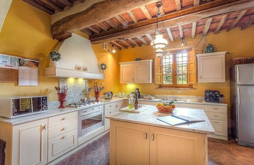 Badia Cantignano Villa | Villa Collevento: An elegant and welcoming two-story villa situated in a quiet location, surrounded by a wonderful garden, with Free WI-FI.