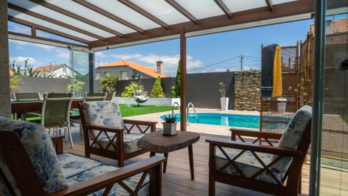 O Grove Apartment | Villa con piscina a pie de playa