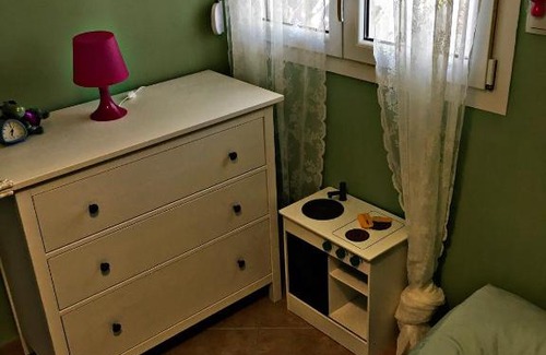 Spata-Artemida Apartment | Villa Constantina - Βίλα Κωνσταντίνα