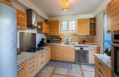 Cros-de-Cagnes Villa | VILLA COTE SUD VI4402 By Riviera Holiday Homes
