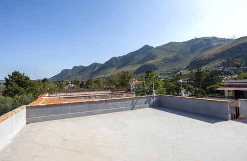 Bagheria House | Villa Cycas with Wi-Fi and free parking