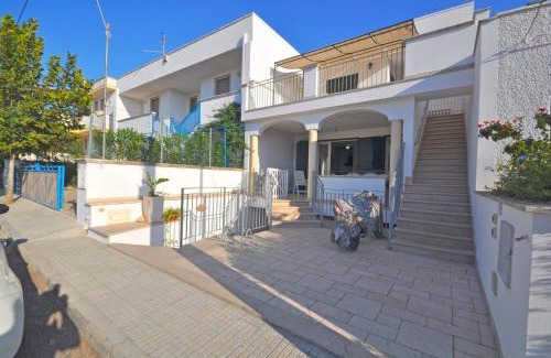 Torre San Giovanni Villa | Villa del Mare 2 by Salentoaffitti