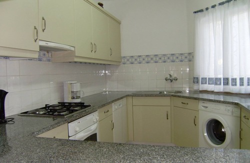 Vale do Lobo Villa | Villa Da Colina | 3 Bedrooms | Sea Views | A Few Minutes Walk To The Beach |.