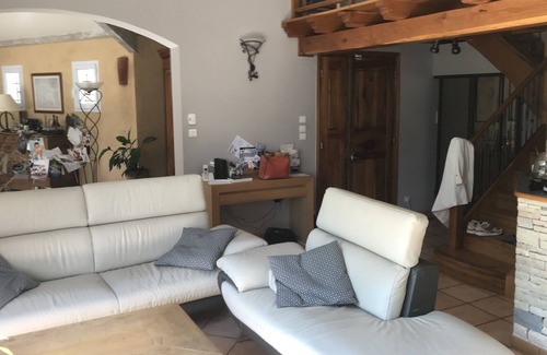 Chusclan Villa | Villa de Caractère Entre Avignon, Orange et Nîmes