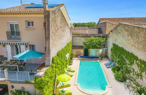Pouzolles Villa | Villa de la Cloche by Villa Plus
