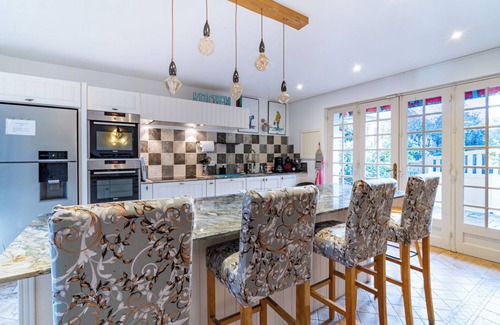 Deauville City Centre Villa | Villa Deauvillaise à 5 mn de la Plage 12/14 Pers