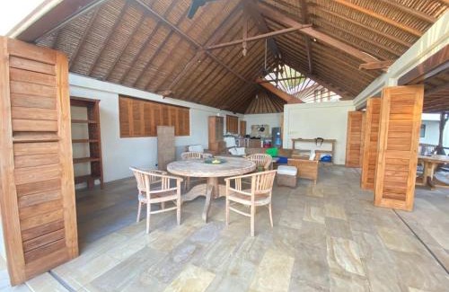 Jungut Batu House | Villa DeBagus villa 2Br-4BR Nusa Lembongan