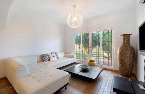 Los Gallos-Cerromolino House | Villa del Mar