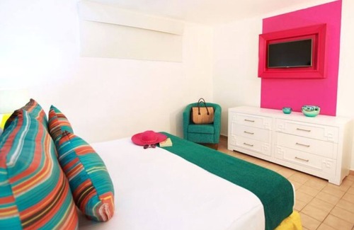 North Hotel Zone Hotel | Villa del Palmar Beach Resort and Spa, Puerto Vallarta One Bedroom Suite