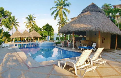 Peninsulas de Santiago Villa | Villa Del Palmar with Beach Club