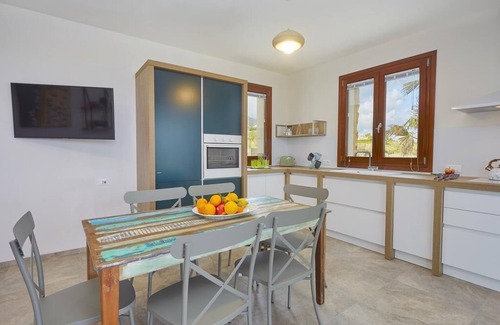 Scopello Villa | VILLA DELLA PIGNA with 4 rooms with a semi infinity pool and sea view in Scopello.