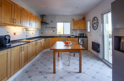 Laroque-des-Alberes Villa | Villa des Alberes by Villa Plus