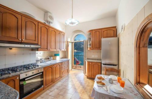 San Cosma Apartment | VILLA DI PALMA access to the beach and solarium