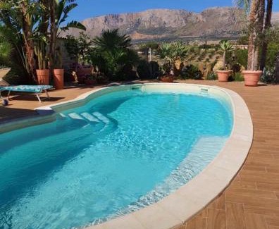 Trappeto Villa | Villa Dora con piscina