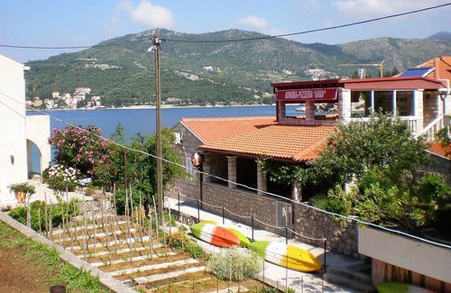 Stikovica Apartment | Villa Doris - STUDIO Apartment for 3 adults, ground floor