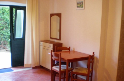 Stikovica Apartment | Villa Doris - STUDIO Apartment for 3 adults, ground floor