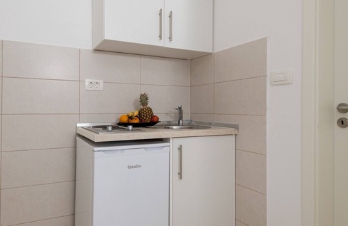 Neum Apartment | Villa Doris - Studio Apartment with Balcony and Sea View