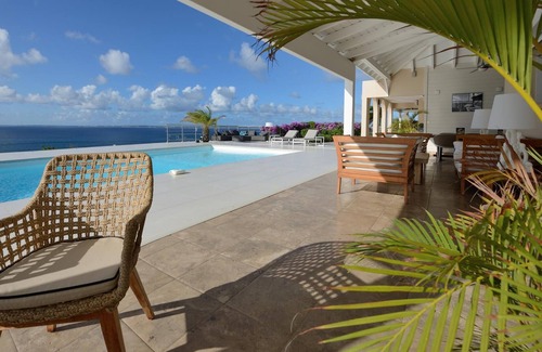 Grand Case Villa | Villa Dreamin Blue in Happy Bay by Personal Villas - Luxurious, 2 Heated Pools and Jacuzzi