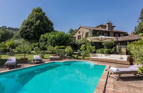 Monte Castello di Vibio Villa | VILLA DUE VIGNE 8, Emma Villas