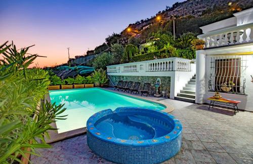 Conca dei Marini Villa | Villa Elena