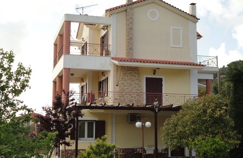 Sarlata House | Villa Elpida - ground floor apartement