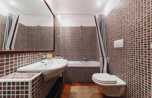 Valenzano Villa | Villa ElSi, Where Relaxation and Elegance Meet