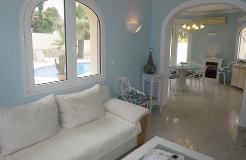 Denia Ski Chalet | Villa Eminando in the Montgó of Denia