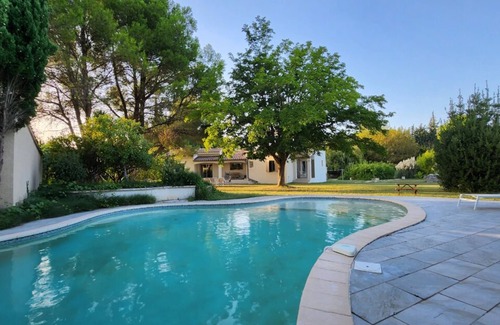 Monteux House | Villa et Parc Magnifiques en Provence