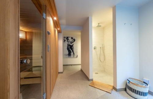 Ostend City Centre Bed & Breakfast | Villa Euphrosina boutique verblijf met verwarmd zwembad, sauna, vlakbij het strand van Oostende