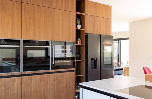 Andernos-les-Bains Villa | Villa Fabienne in city center with heated pool