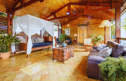 Etang Sale Les Bains Villa | Villa familiale avec Piscine Jacuzzi à 200m Plage - La Varangue