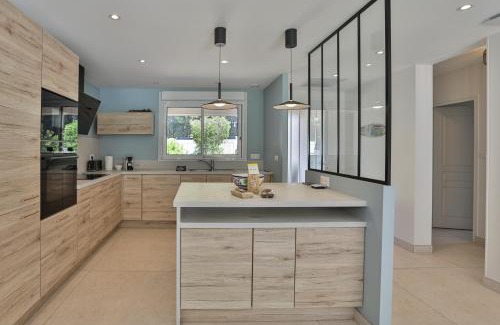 Jard-sur-Mer Villa | Villa Familiale Proche Plage & Forêt avec Piscine Privée à Jard sur Mer