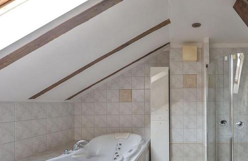Hanspaulka House | Villa Flokea Nero