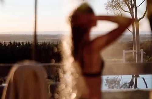 Boneo House | Villa Floretti Heated Spa with Stunning Views