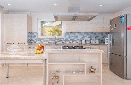 Kalkan Villa | Villa for 10, Superb Sea Views, Heated Pool, Sauna & Hamam. 5 Mins Walk to Sea!
