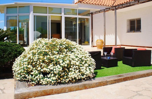 Vinaros Ski Chalet | Villa for 8 people with private pool.