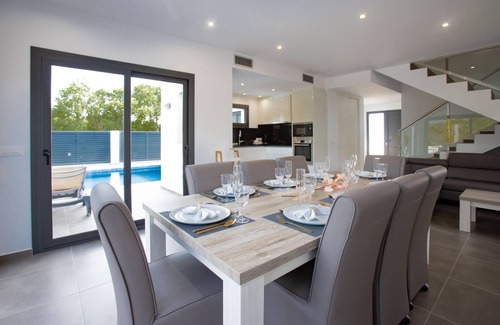 El Mas Bosca House | Villa for rent in Mas Busca, Roses, Costa Brava: Spacious villa with private pool, ideal for families, 3 km from Roses beach.