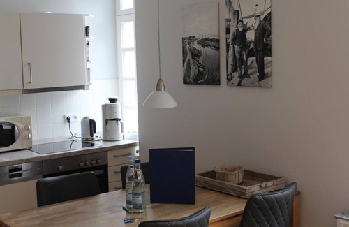 Wyk auf Foehr Apartment | Villa Friedericia, apartment 2-raised ground floor on the right - living in a villa