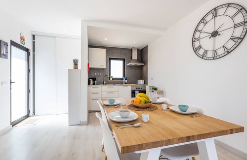Sagres House | Villa Front Loop with private pool and garden in Sagres