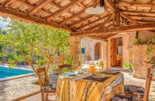 Soller House | Villa Frontera