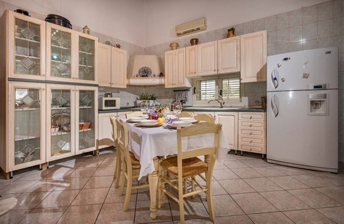Castellammare del Golfo Villa | Villa Gagliardetta splendid villa with swimming pool between the greenery and the sea.