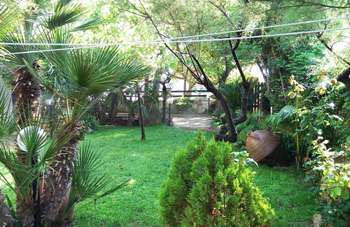 Marsala Villa | Villa garden verandas tree-lined avenues lawn 20 meters from the sea