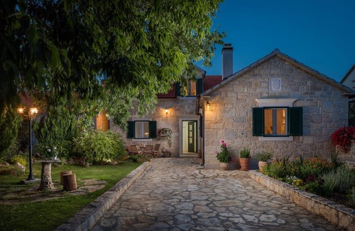 Drinovci House | Villa Giardino (V9631-K1) - Drinovci