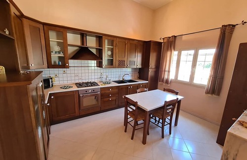 Arenella Villa | Villa Giovi 30 Metri dal Mare